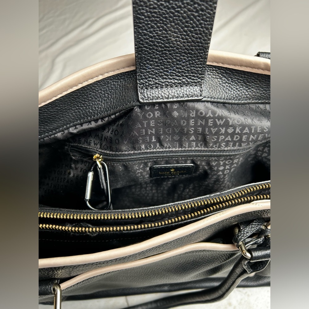 Kate Spade Black Tote “Evangelie Ward Place” - Picture 7 of 15